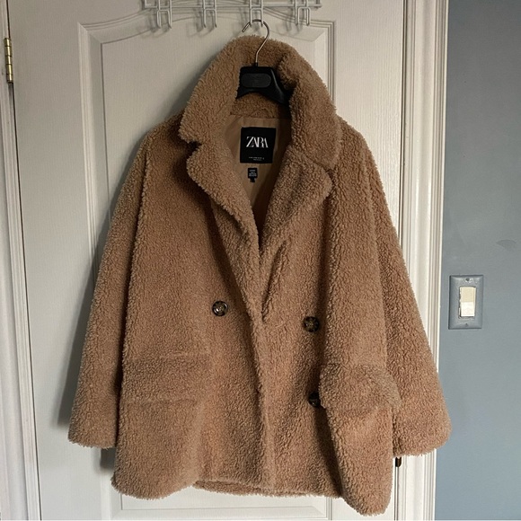 Zara Teddy Coat - Picture 1 of 4